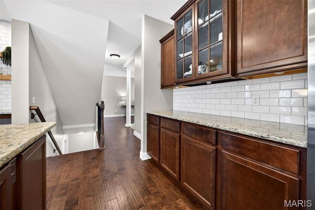 102 Eckstein Lane, Lake St Louis, MO 63367