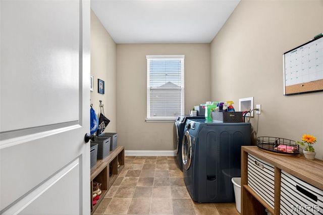 102 Eckstein Lane, Lake St Louis, MO 63367