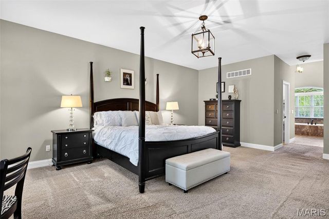 102 Eckstein Lane, Lake St Louis, MO 63367