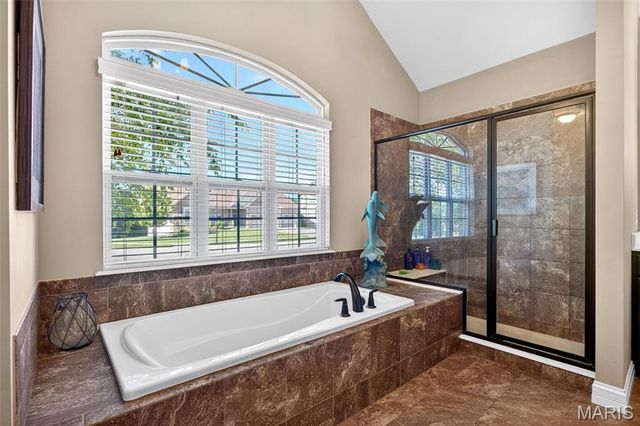 102 Eckstein Lane, Lake St Louis, MO 63367