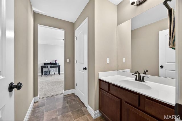 102 Eckstein Lane, Lake St Louis, MO 63367