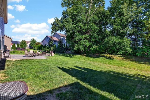 102 Eckstein Lane, Lake St Louis, MO 63367