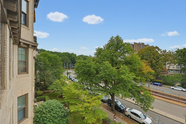 1868 Commonwealth Ave 9, Boston, MA 02135