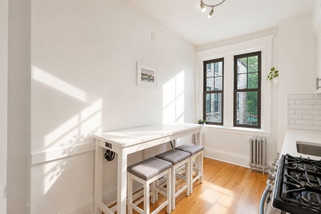 1868 Commonwealth Ave 9, Boston, MA 02135
