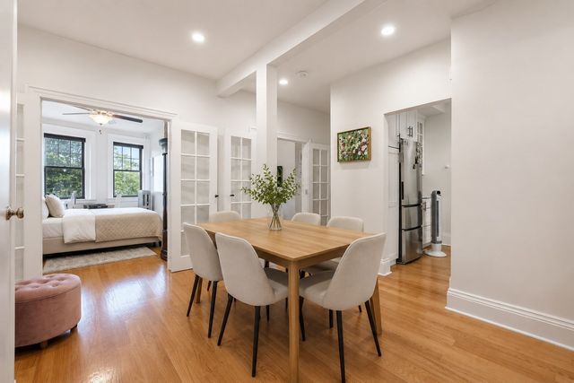 1868 Commonwealth Ave 9, Boston, MA 02135