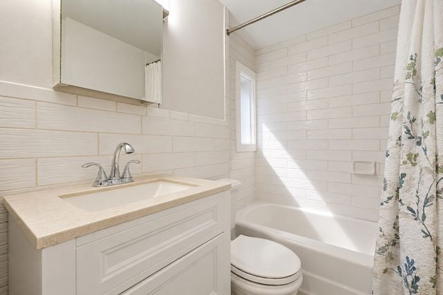 1868 Commonwealth Ave 9, Boston, MA 02135
