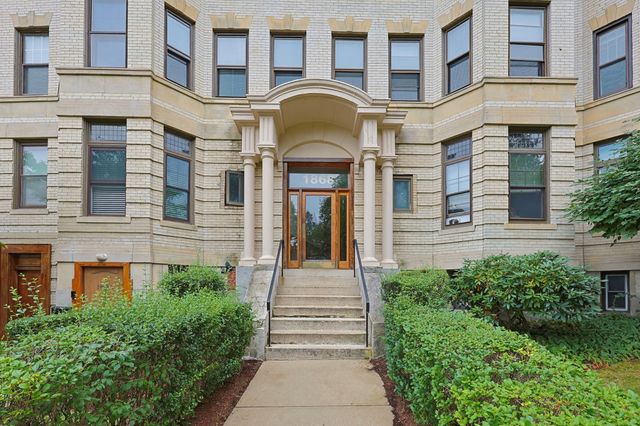 1868 Commonwealth Ave 9, Boston, MA 02135