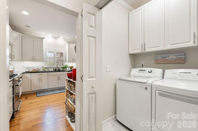 303 Bing Crosby Boulevard, Advance, NC 27006