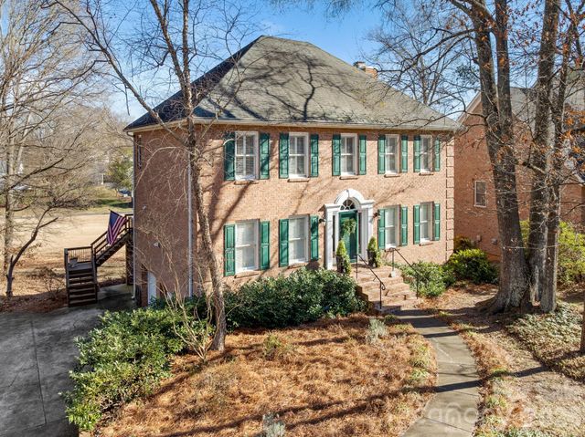 303 Bing Crosby Boulevard, Advance, NC 27006