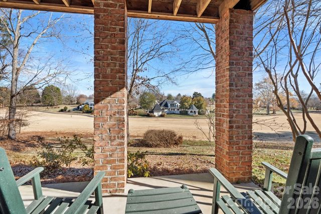 303 Bing Crosby Boulevard, Advance, NC 27006