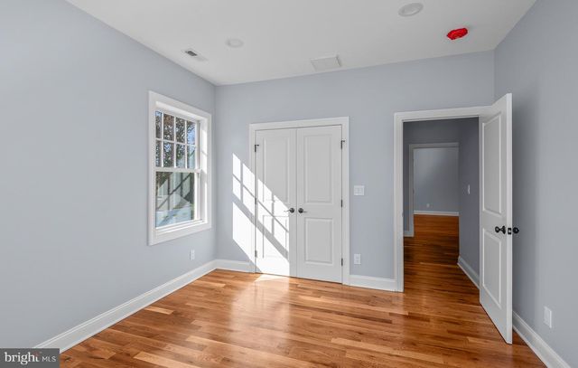 212 INGLESIDE AVE, Pennington, NJ 08534