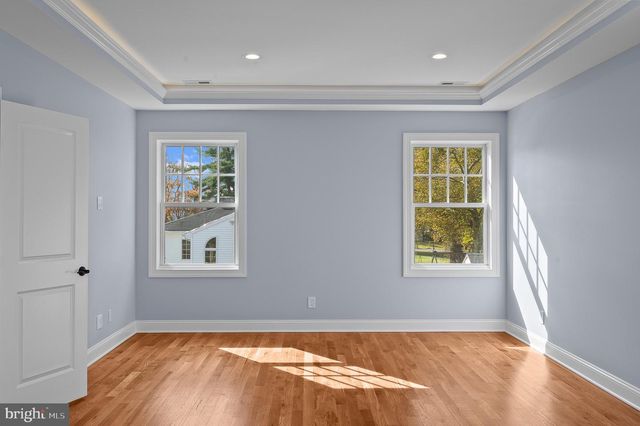 212 INGLESIDE AVE, Pennington, NJ 08534