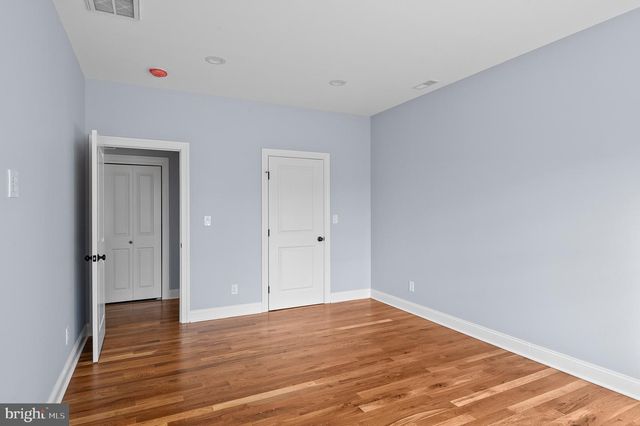 212 INGLESIDE AVE, Pennington, NJ 08534