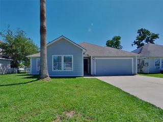 5008 Asia Lane, Dickinson, TX 77539