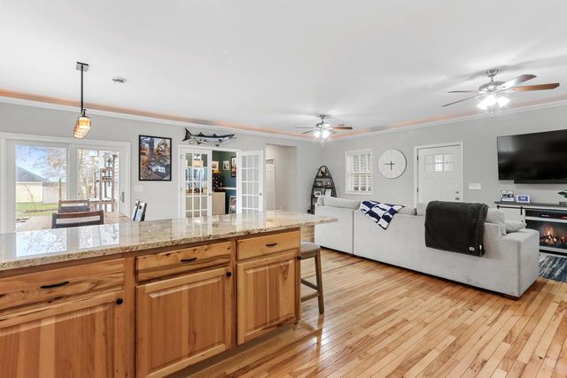 163 Fontana AVENUE, Fontana, WI 53125