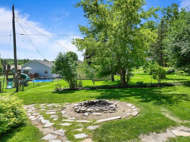 163 Fontana AVENUE, Fontana, WI 53125