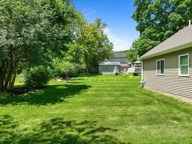 163 Fontana AVENUE, Fontana, WI 53125