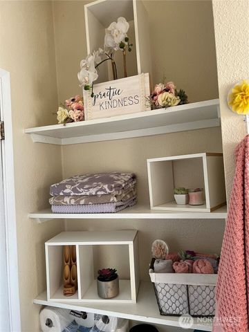 1319 E 66th Street, Tacoma, WA 98404