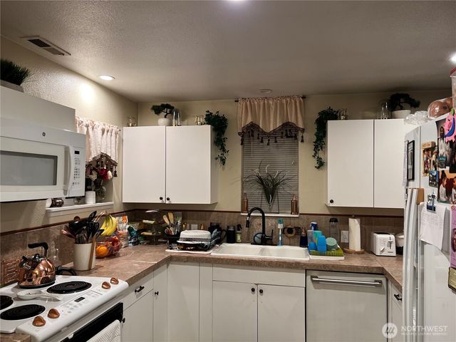 1319 E 66th Street, Tacoma, WA 98404