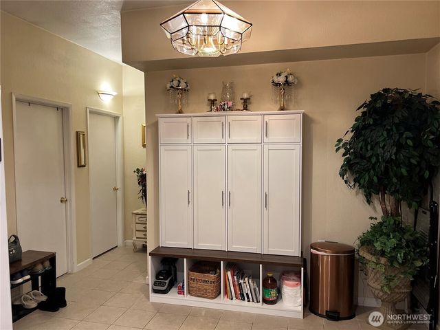 1319 E 66th Street, Tacoma, WA 98404