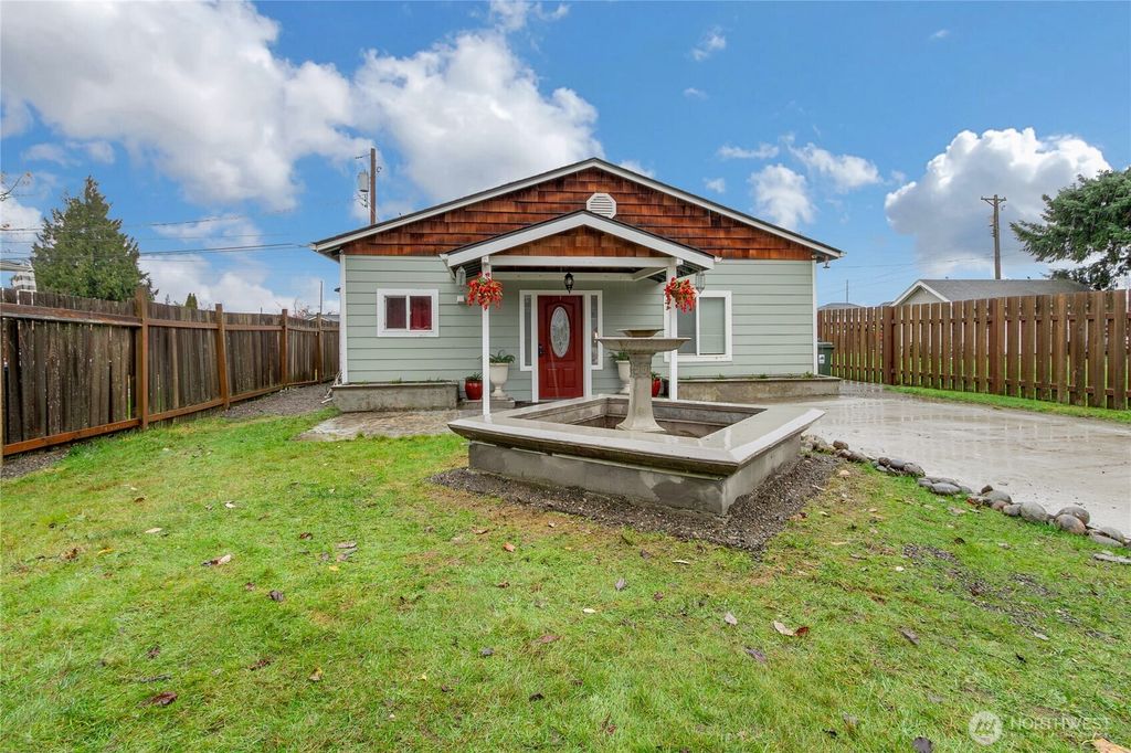 1319 E 66th Street, Tacoma, WA 98404