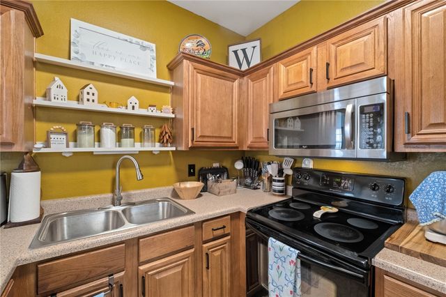 676 Brimwood Street, Centerton, AR 72719