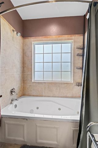 676 Brimwood Street, Centerton, AR 72719