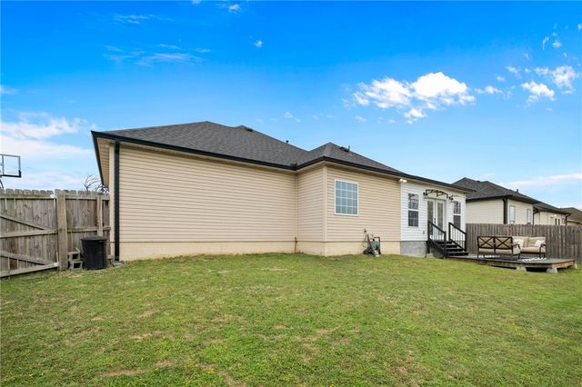 676 Brimwood Street, Centerton, AR 72719