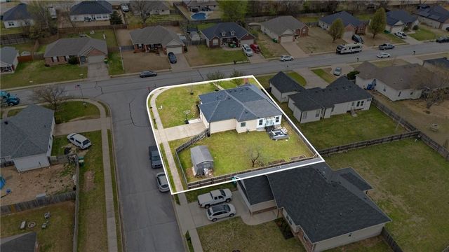 676 Brimwood Street, Centerton, AR 72719