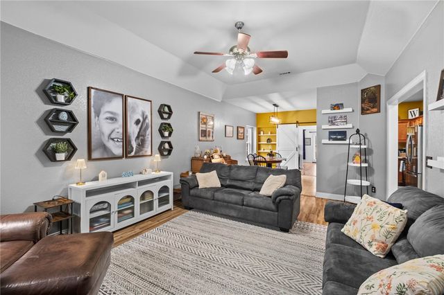 676 Brimwood Street, Centerton, AR 72719