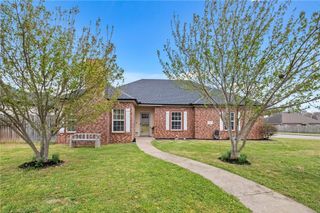 676 Brimwood Street, Centerton, AR 72719
