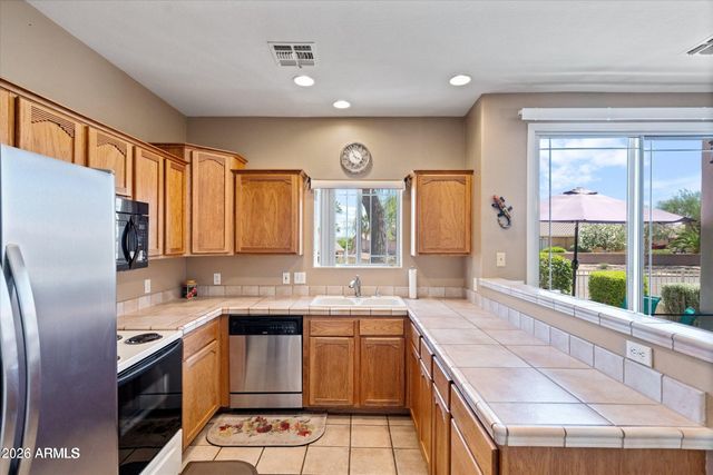 9750 N MONTEREY Drive 64, Fountain Hills, AZ 85268