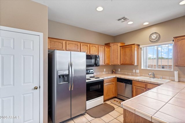 9750 N MONTEREY Drive 64, Fountain Hills, AZ 85268