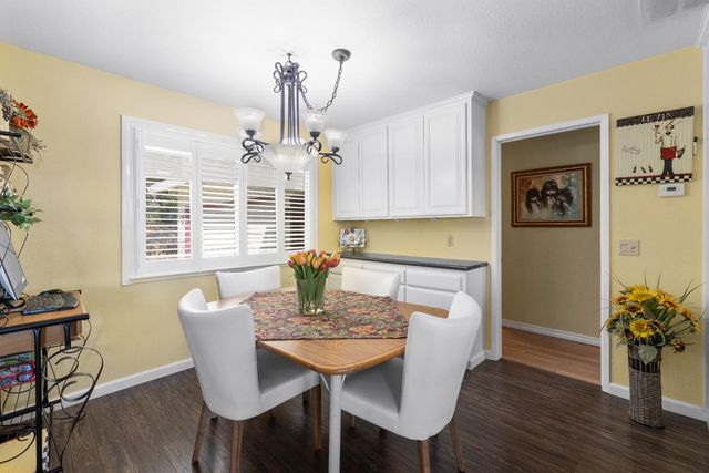 23183 Cypress Point Ct, Auburn, CA 95602