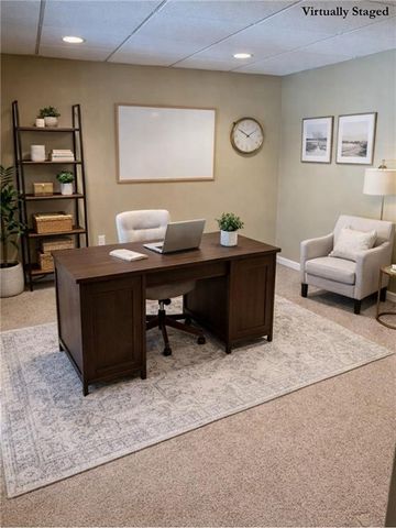 4714 Brookwood Terrace, St Joseph, MO 64506