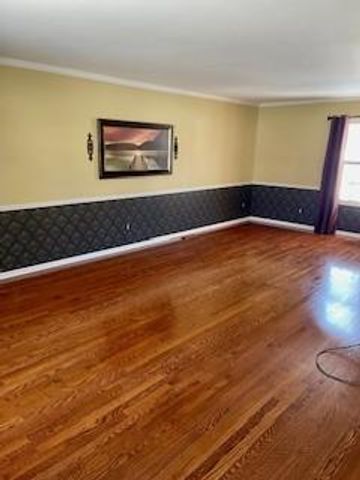 4714 Brookwood Terrace, St Joseph, MO 64506