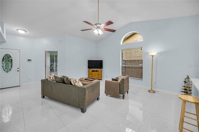 4113 QUAIL BRIAR DRIVE, Valrico, FL 33596