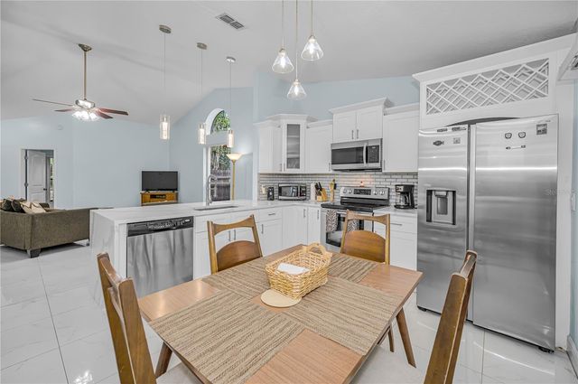 4113 QUAIL BRIAR DRIVE, Valrico, FL 33596