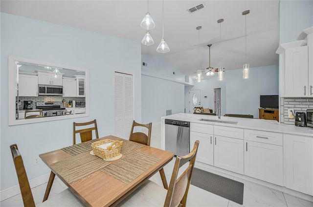 4113 QUAIL BRIAR DRIVE, Valrico, FL 33596