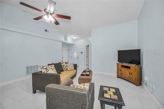 4113 QUAIL BRIAR DRIVE, Valrico, FL 33596