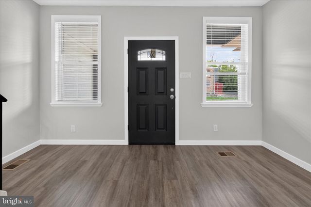 6837 UPLAND ST, Philadelphia, PA 19142