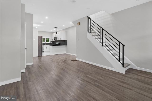 6837 UPLAND ST, Philadelphia, PA 19142