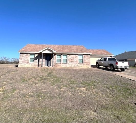 210 Hilltop Circle, Blue Ridge, TX 75424