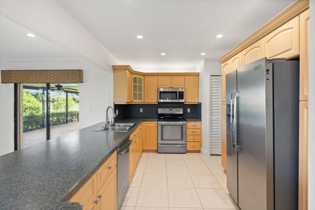 18051 S 104th Ter Terrace S, Boca Raton, FL 33498