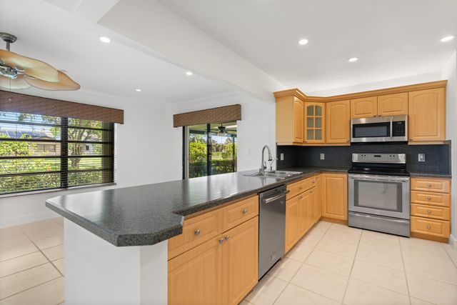 18051 S 104th Ter Terrace S, Boca Raton, FL 33498