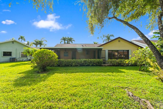18051 S 104th Ter Terrace S, Boca Raton, FL 33498