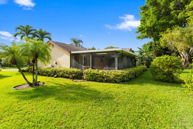 18051 S 104th Ter Terrace S, Boca Raton, FL 33498