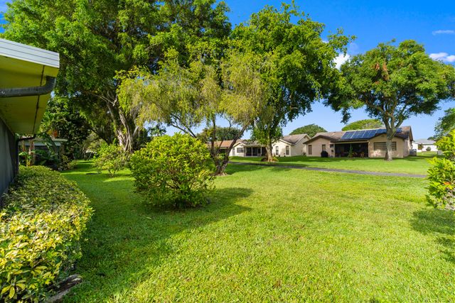 18051 S 104th Ter Terrace S, Boca Raton, FL 33498