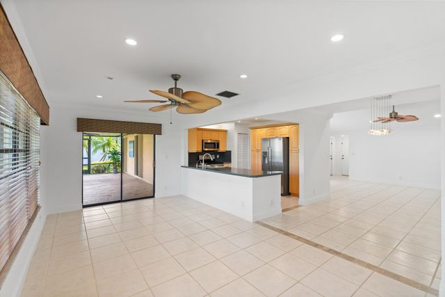 18051 S 104th Ter Terrace S, Boca Raton, FL 33498