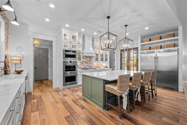 11964 Long Acres Drive, Bentonville, AR 72713